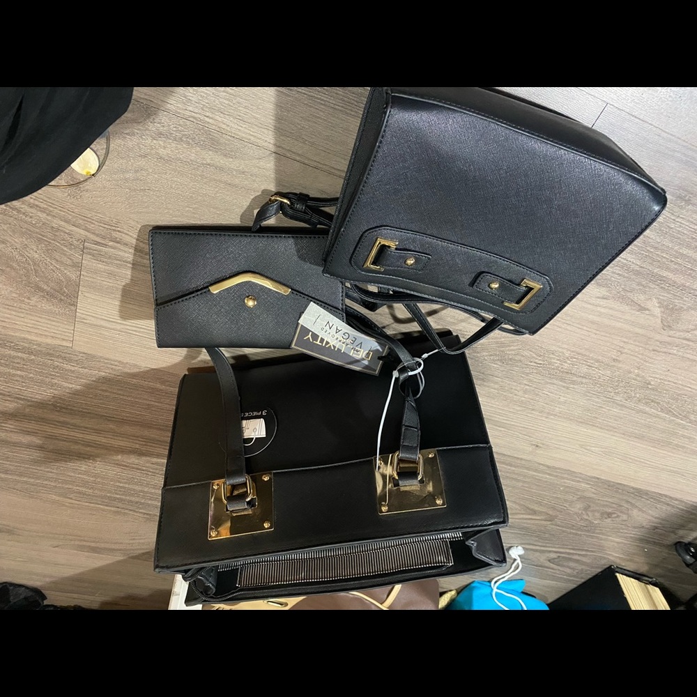 Deluxity 3 pieces handbag with purse and wallet
